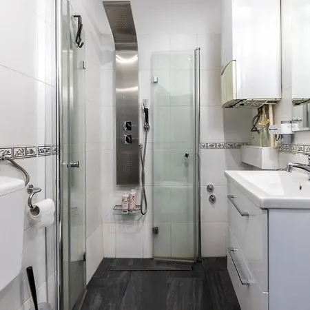 Beautiful In With Wifi 度假居 *