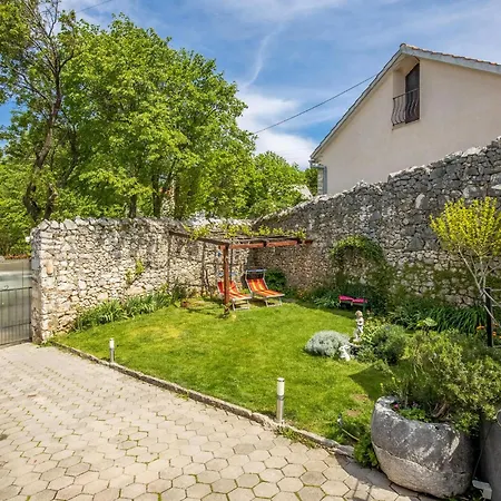 度假居 Beautiful In With Wifi Krasica (Primorje-Gorski Kotar)